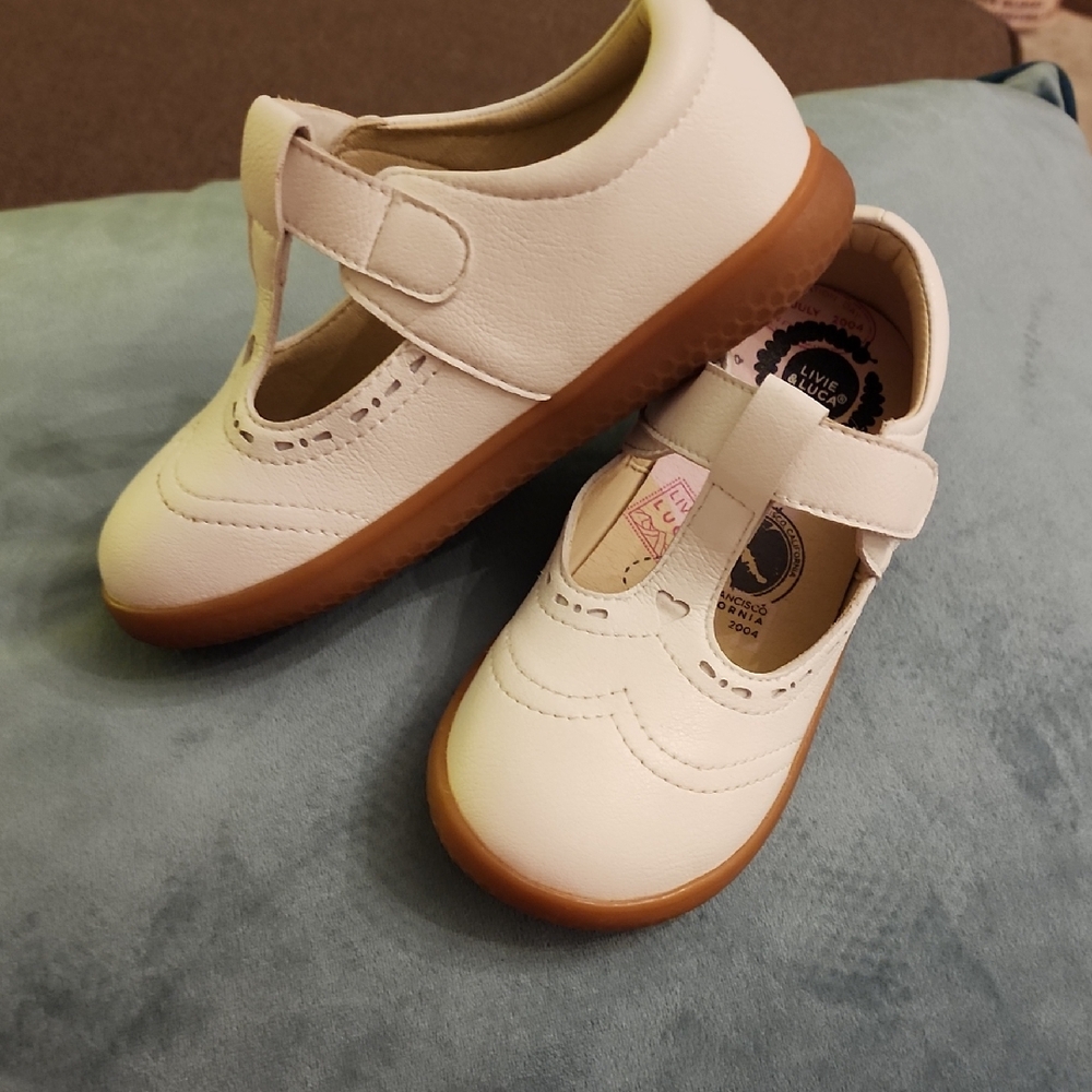 Livie & Luca White Dress Shoes for Kids